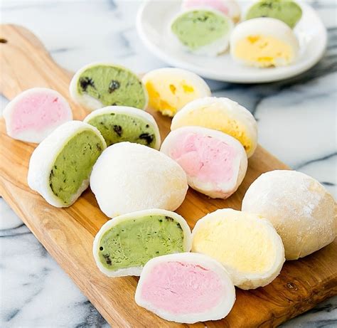 asianmochi|Peach Mochi (Daifuku with peach jam filling) .